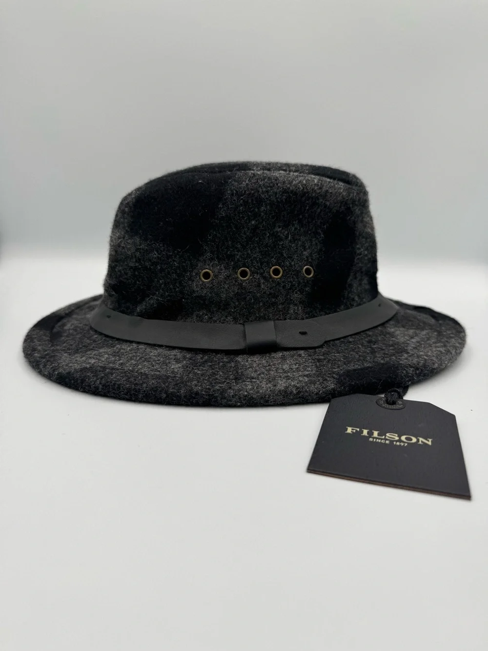 NEW! Filson Gray/Black 100% Wool Packer Hat! 11060025